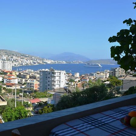 Guest House Sandri Sarandë Esterno foto